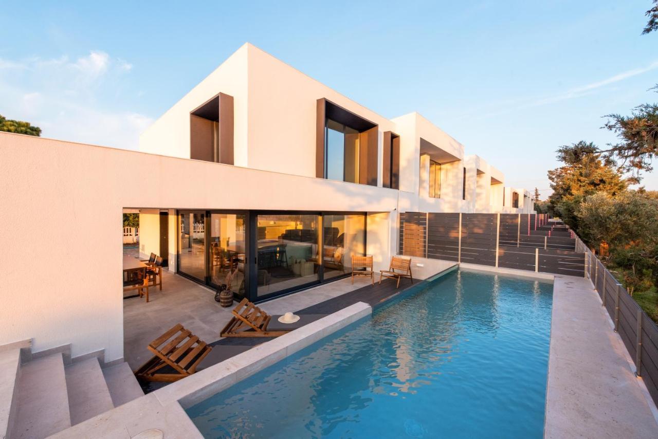 Serene Seafront Villas Nea Iraklia Esterno foto